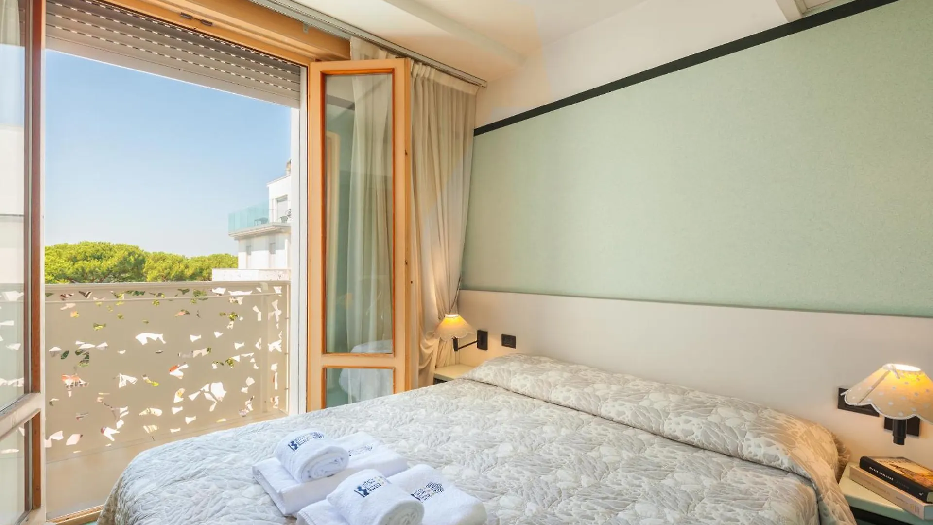 Hotel Ca' Di Valle Cavallino-Treporti 4*,